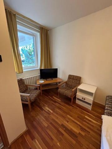 Bed and Breakfast Corvin Panzio Дьєр Екстер'єр фото