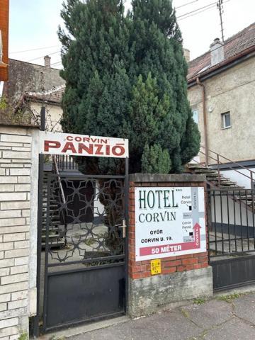 Bed and Breakfast Corvin Panzio Дьєр Екстер'єр фото